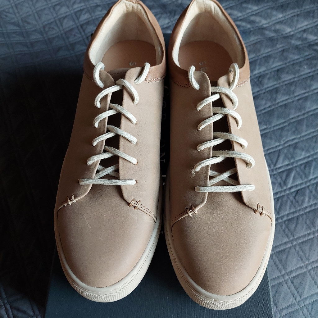 Seven 91 Brand New Never Worn Tan Leather Casual Sneakers Size 9
